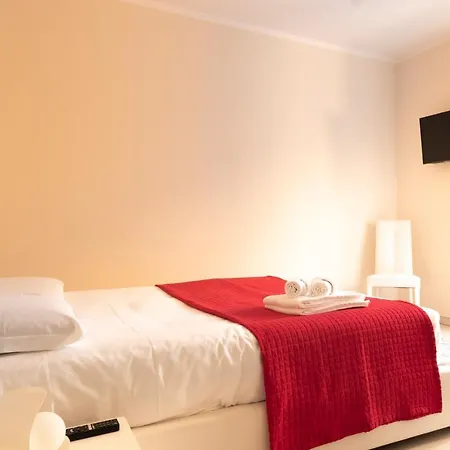 Aparthotel Yachting Lavena Ponte Tresa