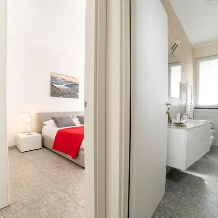 Aparthotel Yachting 4*