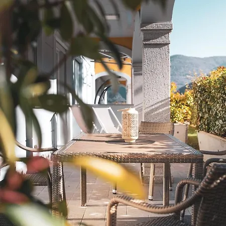Yachting 4* Lavena Ponte Tresa