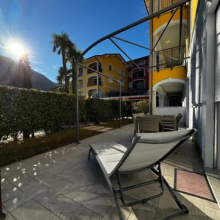 Yachting Aparthotel 4*