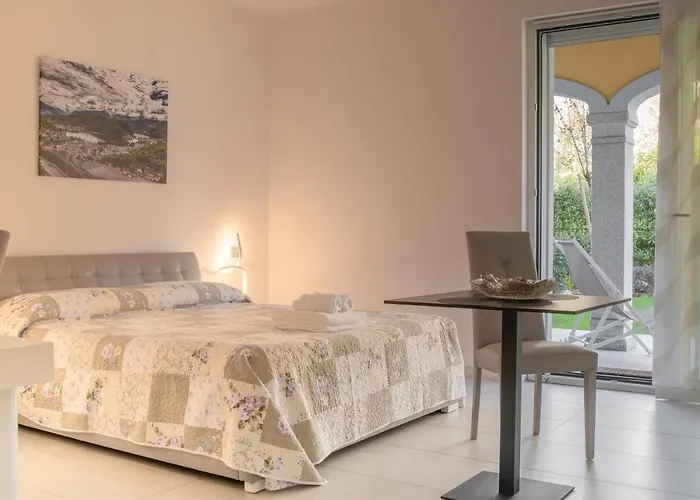 Yachting Hotel apartamentowy 4*