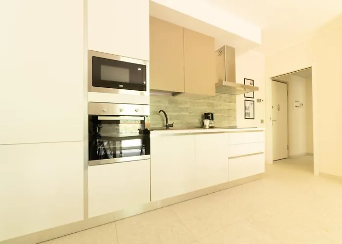 Yachting 4* Lavena Ponte Tresa