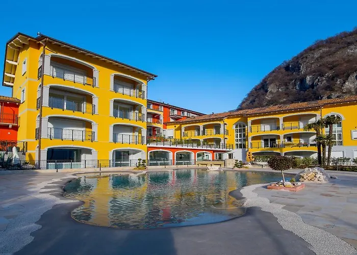 Hotel apartamentowy Yachting 4*