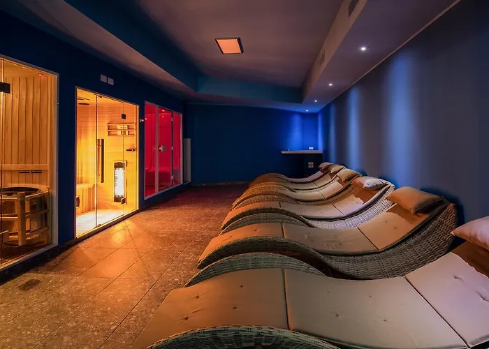 Hotel apartamentowy Yachting